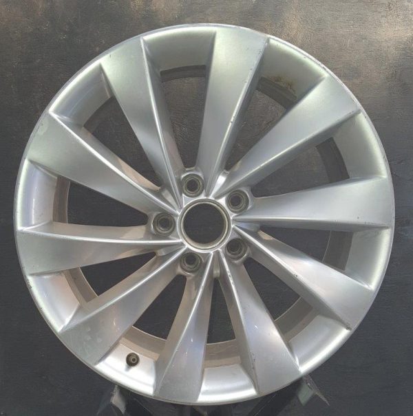 VW 18" (MWS093)